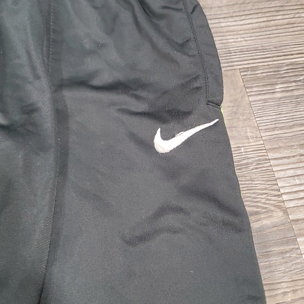 Nike Hooded Sweatshirt Matching Set Size 24 Months/2T - Picture 10 of 14
